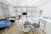 LAIOS VASSILIOS - GERONTIDI OLGA Dentists Lykovryssi